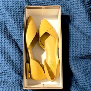 NWT Franco Sarto Sattara Leather D'Orsay Flat - Women | Color: Nude | Size: 9M